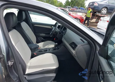 2021 Volkswagen Jetta 1.4T R-Line/1.4T S/1.4T Se from USA, damaged, VIN 3VWC57BU1MM047089